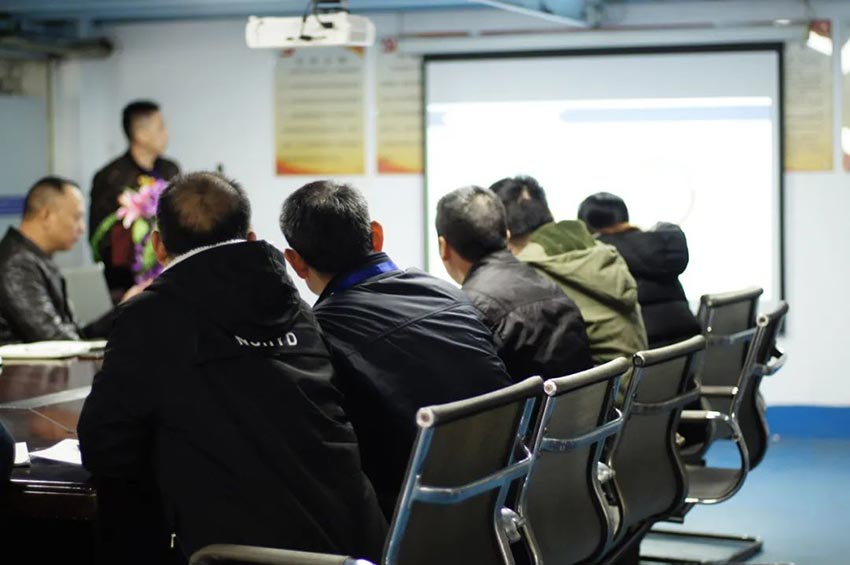 萬達(dá)業(yè)研發(fā)、生產(chǎn)2020年度工作總結(jié)暨2021年度工作計(jì)劃專題會(huì)議